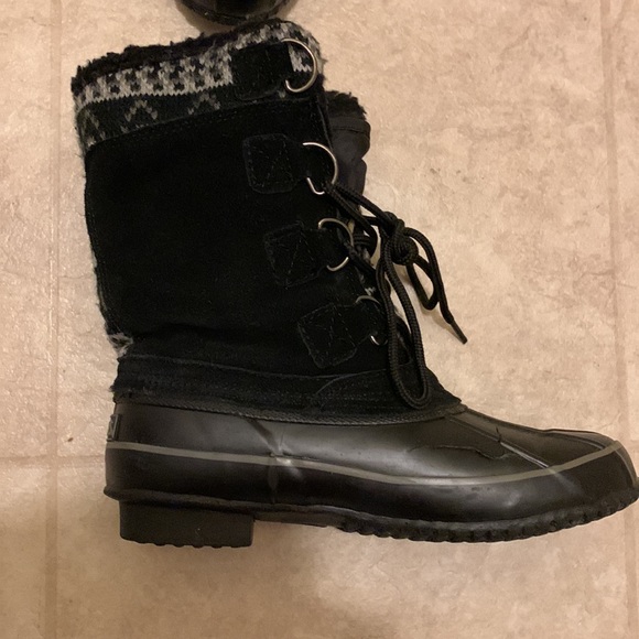 Smith's Black Winter Boots - Size 6 - Picture 3 of 8